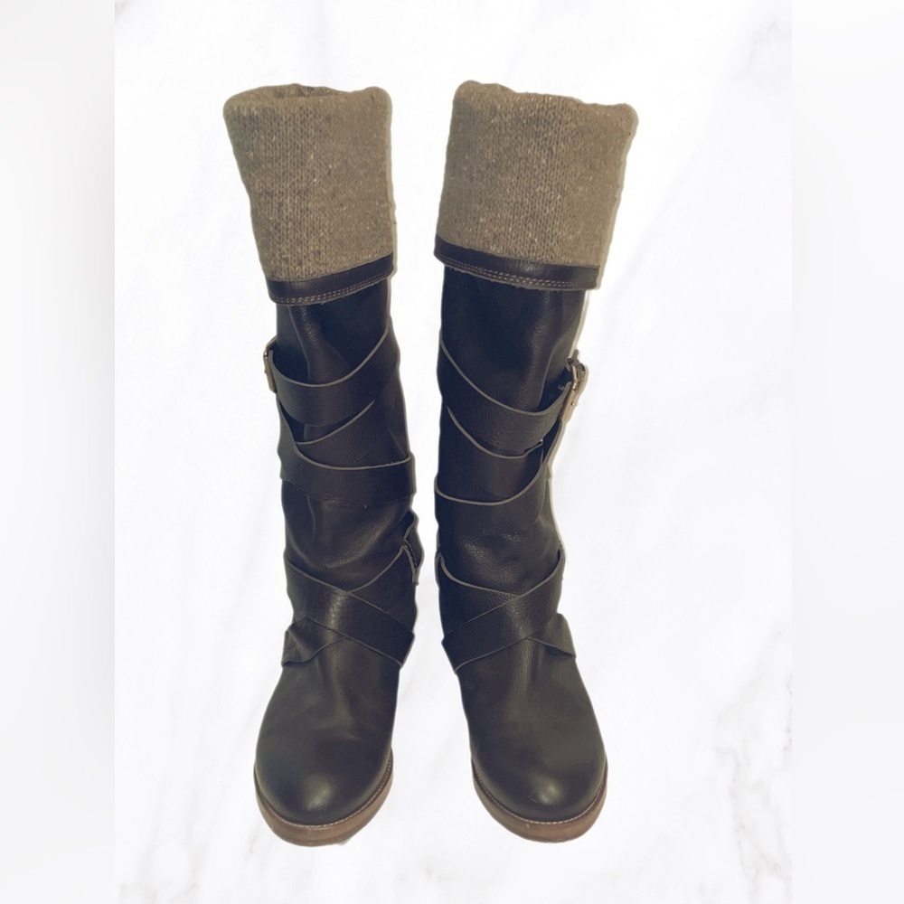 Authentic Chloe stylish brown leather stack heel buckled detail riding boots 8 - Picture 2 of 5